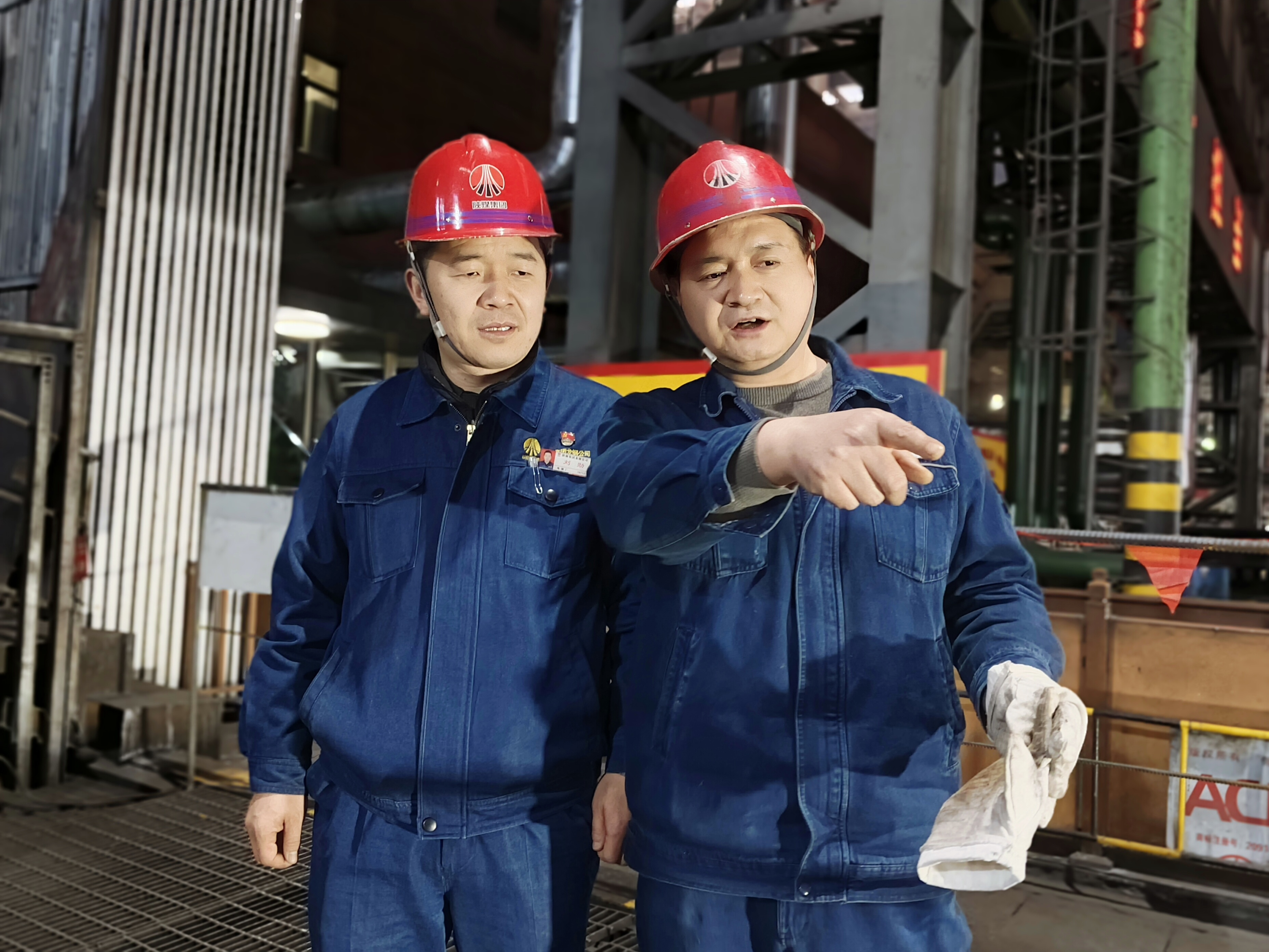 以實干實績繪就奮進新篇